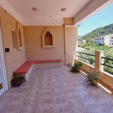 Emerald Home Ixia  Exterior photo